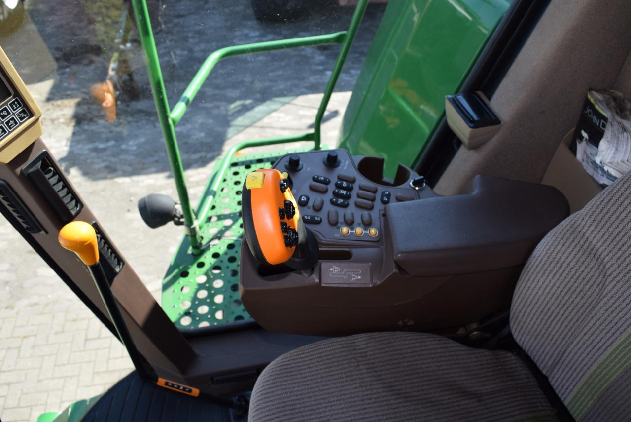联合收割机 John Deere W 650：图7