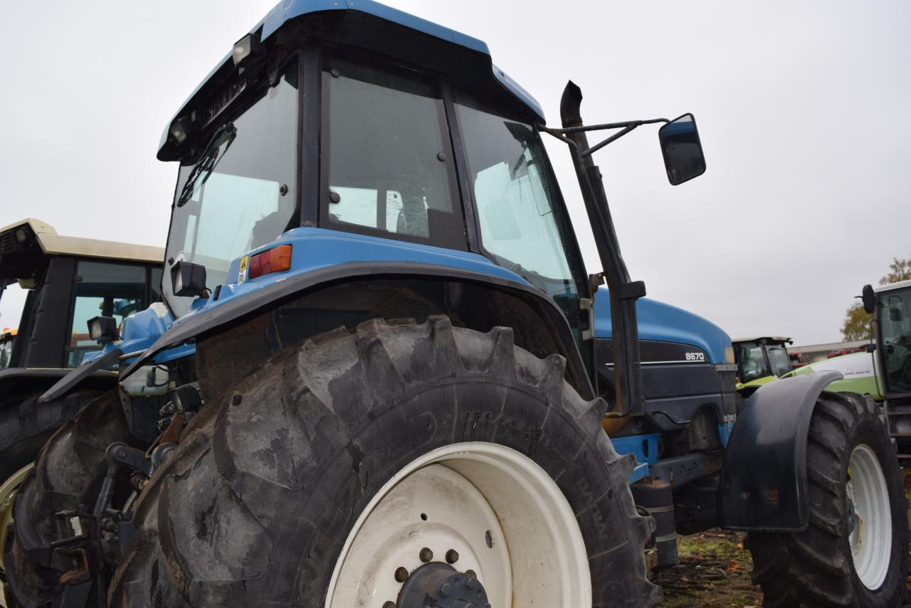 New Holland 8670 TA - 拖拉机:图4 New Holland 8670 TA - 拖拉机:图4