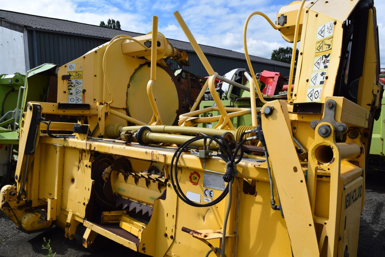 New Holland RI 600 *Maisgebiss* - 玉米收割装置:图4 New Holland RI 600 *Maisgebiss* - 玉米收割装置:图4