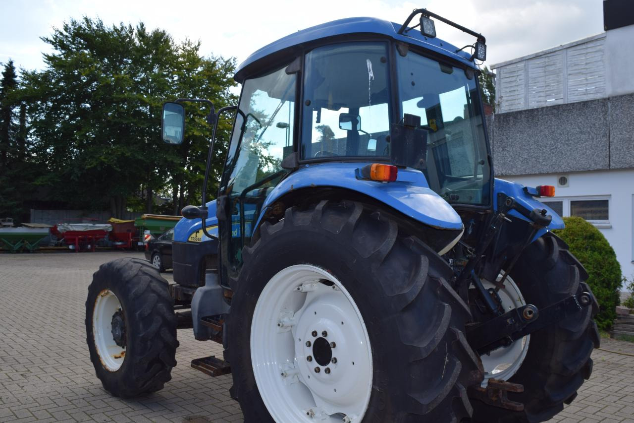 New Holland TD 5040 - 拖拉机:图5 New Holland TD 5040 - 拖拉机:图5