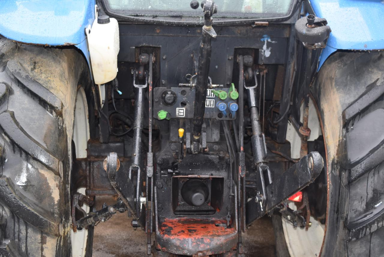 New Holland TD 5040 - 拖拉机:图5 New Holland TD 5040 - 拖拉机:图5