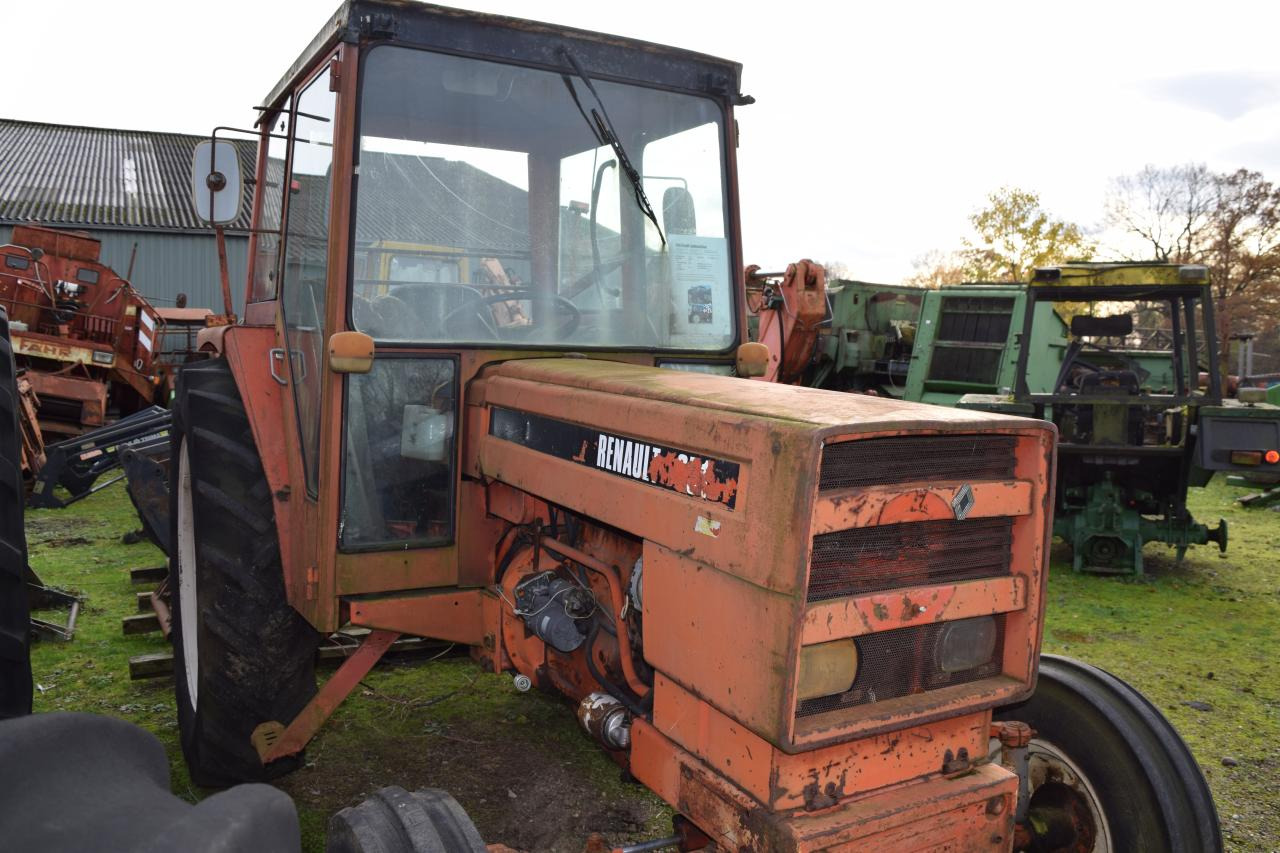 Renault 651 - 拖拉机:图1 Renault 651 - 拖拉机:图1