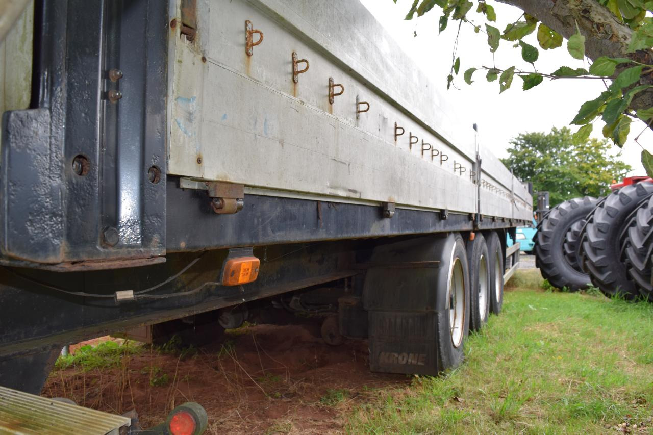 Wielton PTS 34.100 - 侧帘拖车:图4 Wielton PTS 34.100 - 侧帘拖车:图4