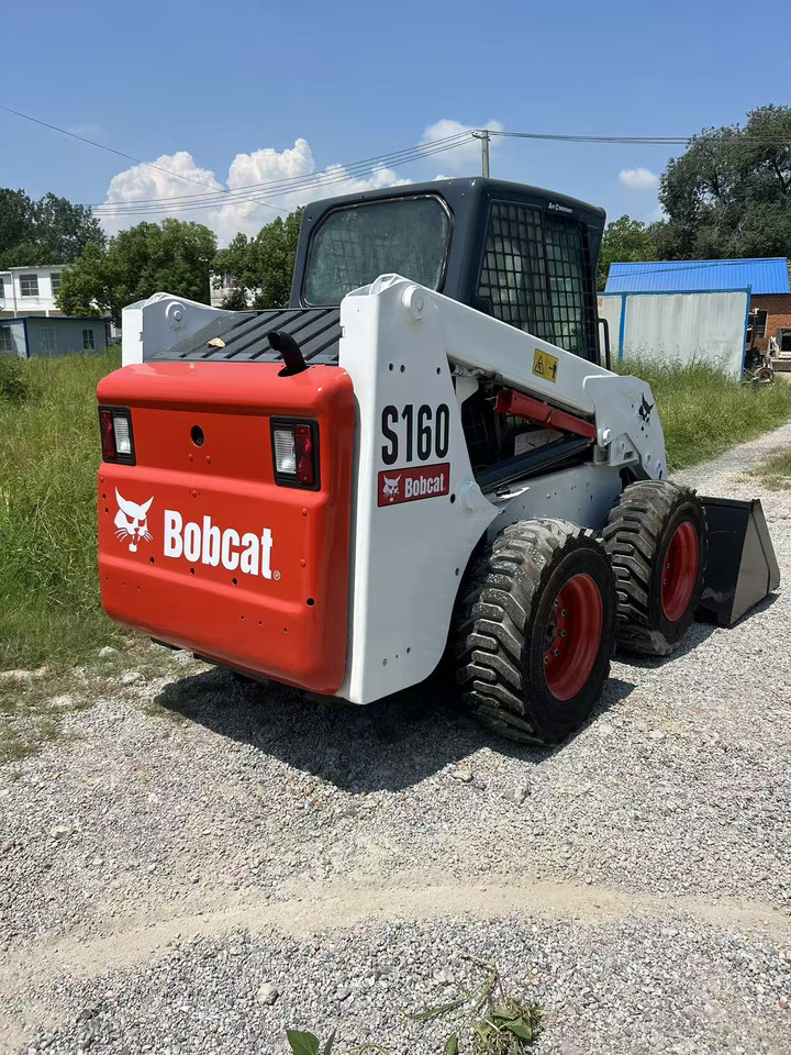 BOBCAT S160 - 滑移装载机:图2 BOBCAT S160 - 滑移装载机:图2