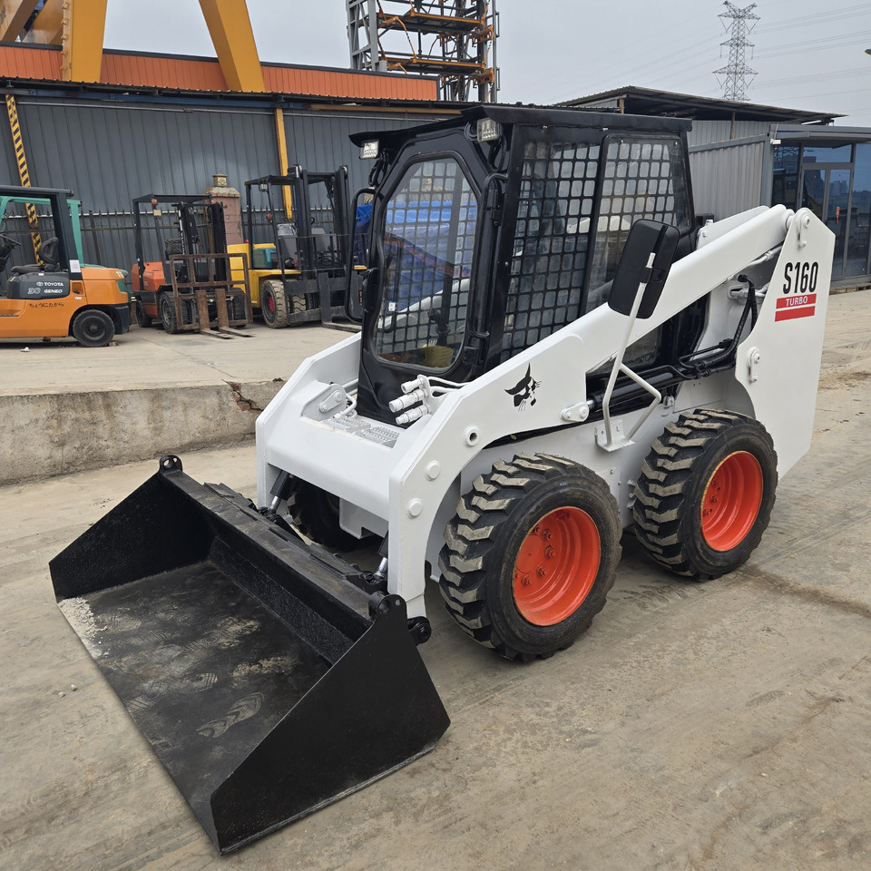 BOBCAT S160 - 滑移装载机:图1 BOBCAT S160 - 滑移装载机:图1
