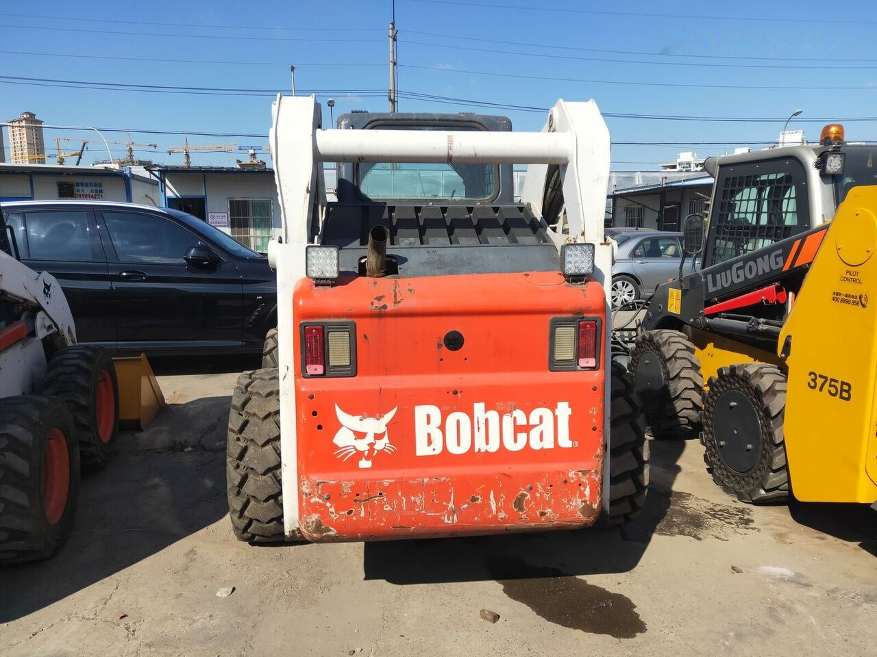 Bobcat S300 - 滑移装载机:图2 Bobcat S300 - 滑移装载机:图2