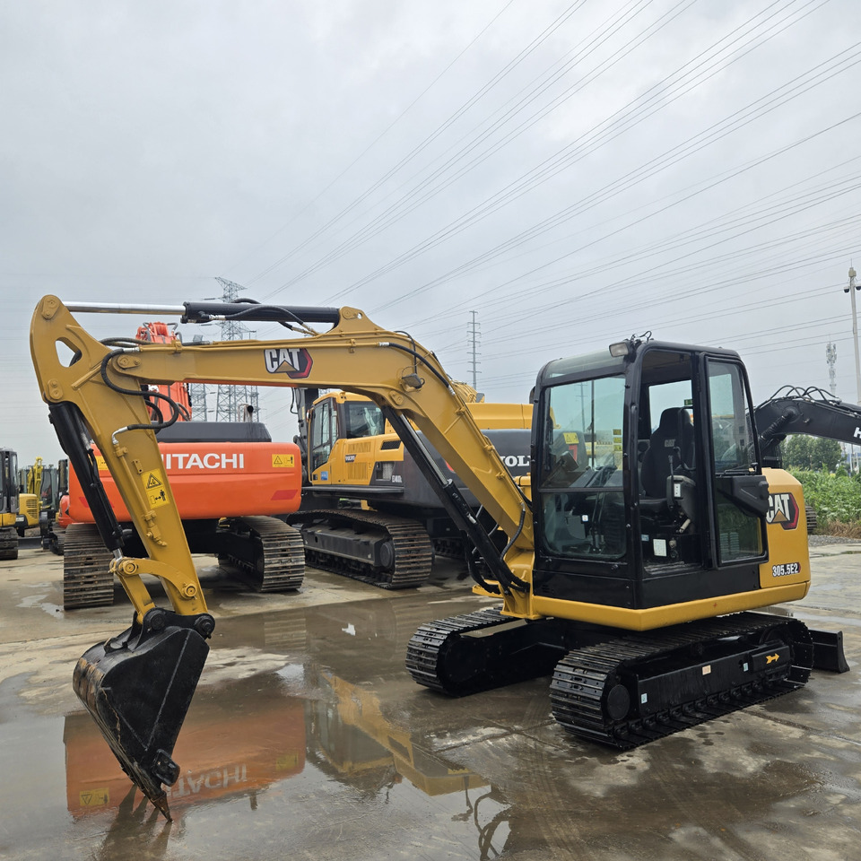 CAT 305.5E2 - 小型挖掘机:图4 CAT 305.5E2 - 小型挖掘机:图4