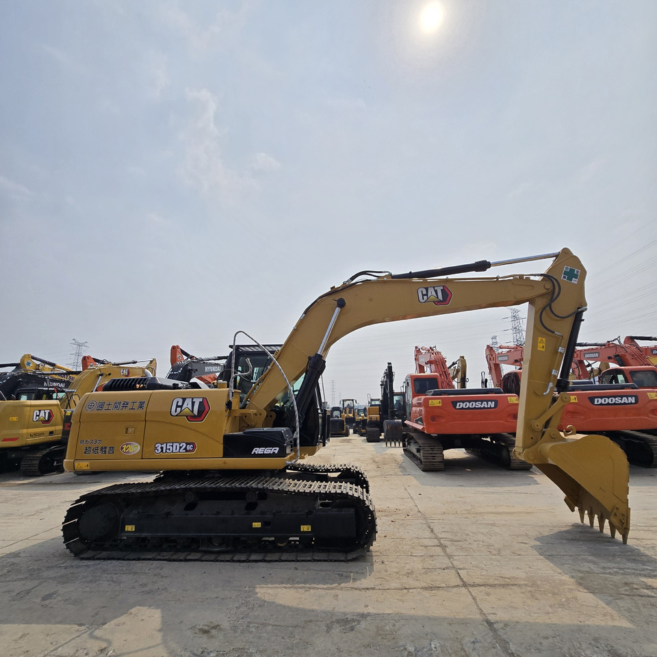 CATERPILLAR 315D2GC - 履带式挖掘机:图2 CATERPILLAR 315D2GC - 履带式挖掘机:图2
