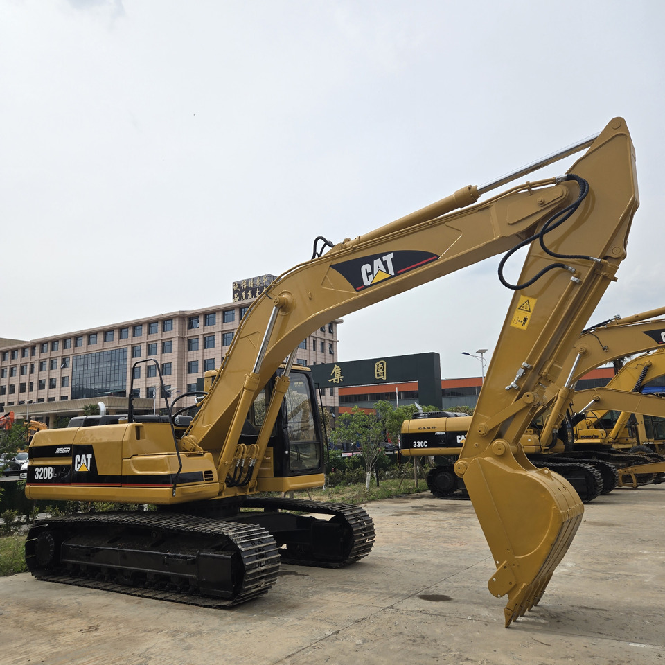 CATERPILLAR 320BL - 履带式挖掘机:图3 CATERPILLAR 320BL - 履带式挖掘机:图3