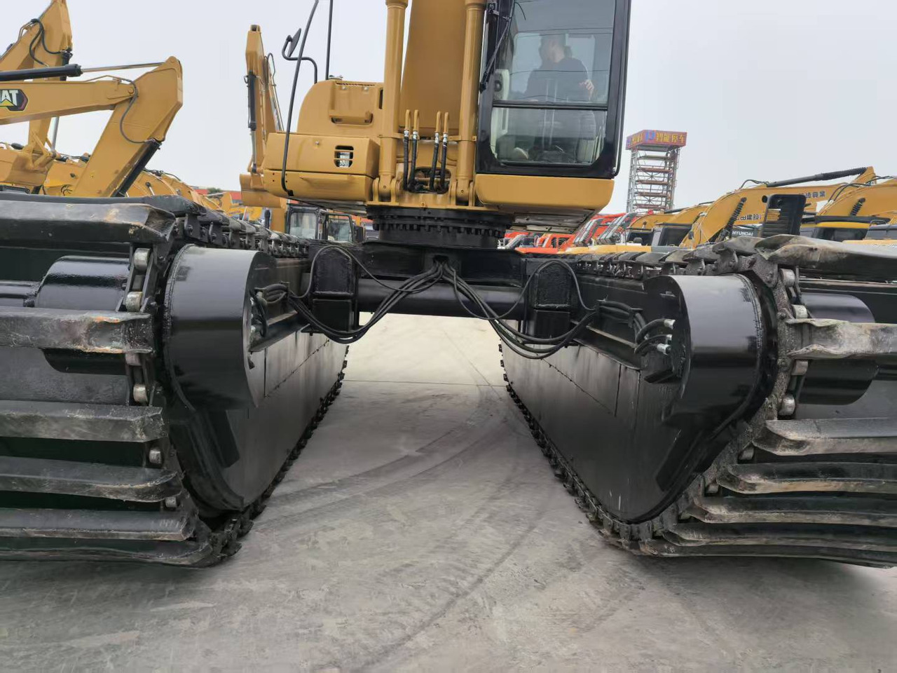 CATERPILLAR 320C boat excavator - 水陆两用挖掘机:图5 CATERPILLAR 320C boat excavator - 水陆两用挖掘机:图5