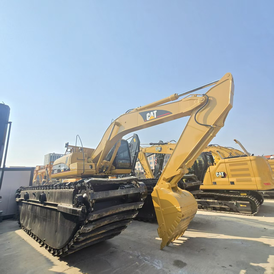CATERPILLAR 320C - 水陆两用挖掘机:图3 CATERPILLAR 320C - 水陆两用挖掘机:图3