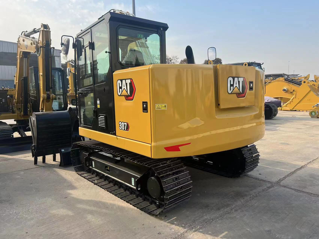 CATERPILLAR CAT307 - 小型挖掘机:图2 CATERPILLAR CAT307 - 小型挖掘机:图2