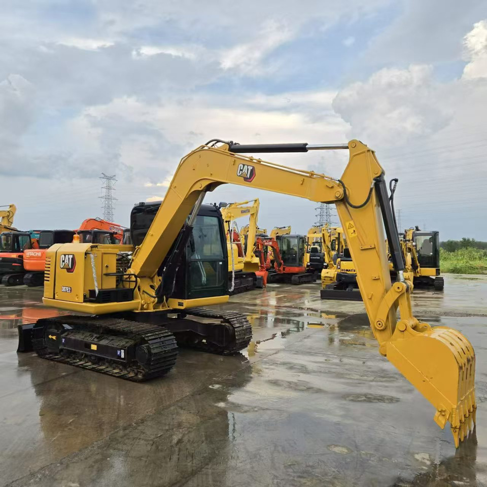 Caterpillar 307E2 - 小型挖掘机:图3 Caterpillar 307E2 - 小型挖掘机:图3