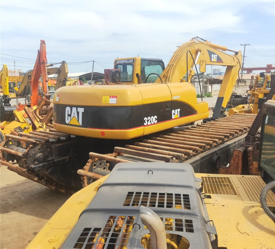 Caterpillar 320C - 水陆两用挖掘机:图3 Caterpillar 320C - 水陆两用挖掘机:图3