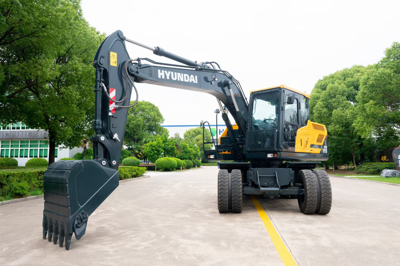 HYUNDAI HW155 - 轮式挖掘机:图3 HYUNDAI HW155 - 轮式挖掘机:图3