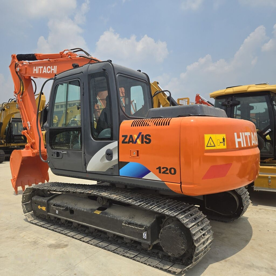 Hitachi ZX120 - 履带式挖掘机:图5 Hitachi ZX120 - 履带式挖掘机:图5