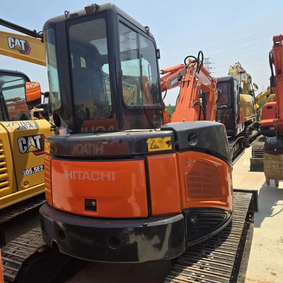 Hitachi ZX50U - 小型挖掘机:图3 Hitachi ZX50U - 小型挖掘机:图3