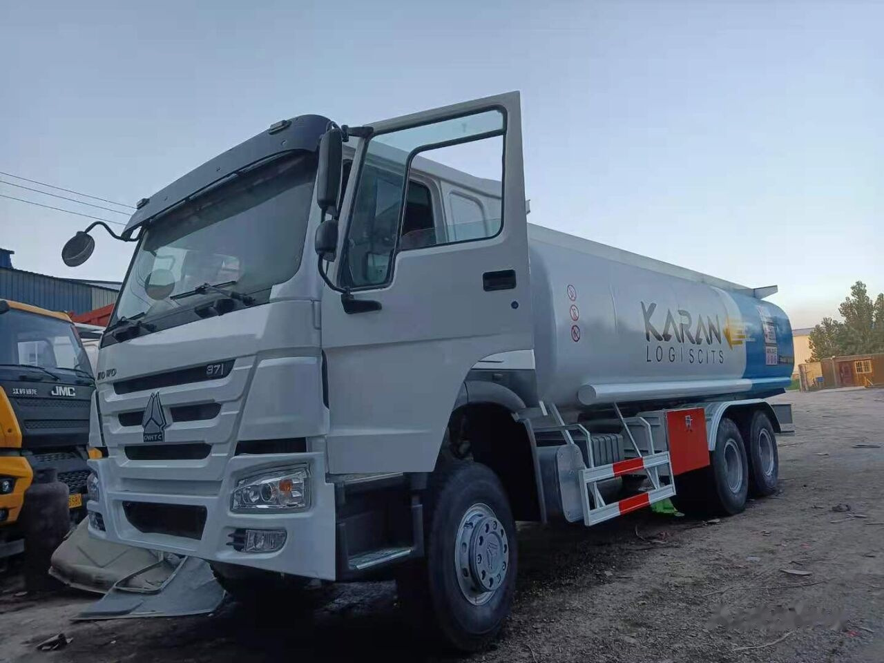 Howo - 罐车:图1 Howo - 罐车:图1