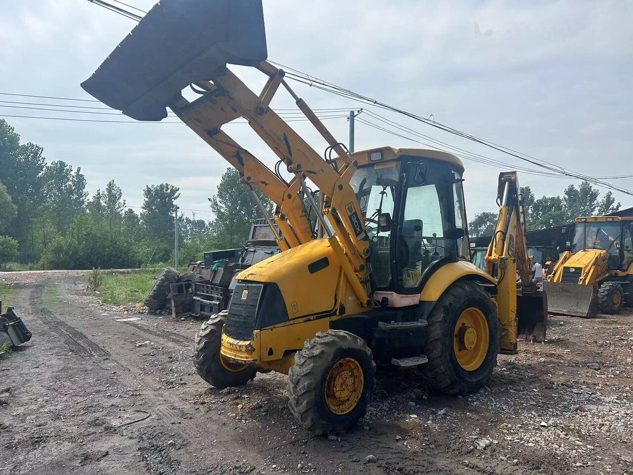 反铲装载机 JCB 3CX:图6 反铲装载机 JCB 3CX:图6