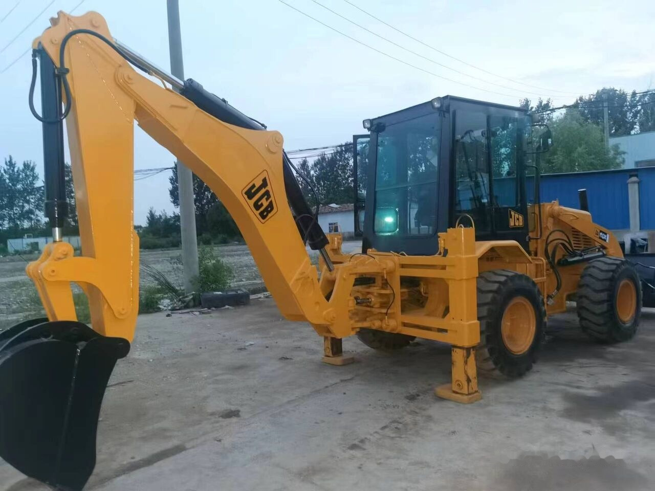 JCB 3CX - 反铲装载机:图2 JCB 3CX - 反铲装载机:图2