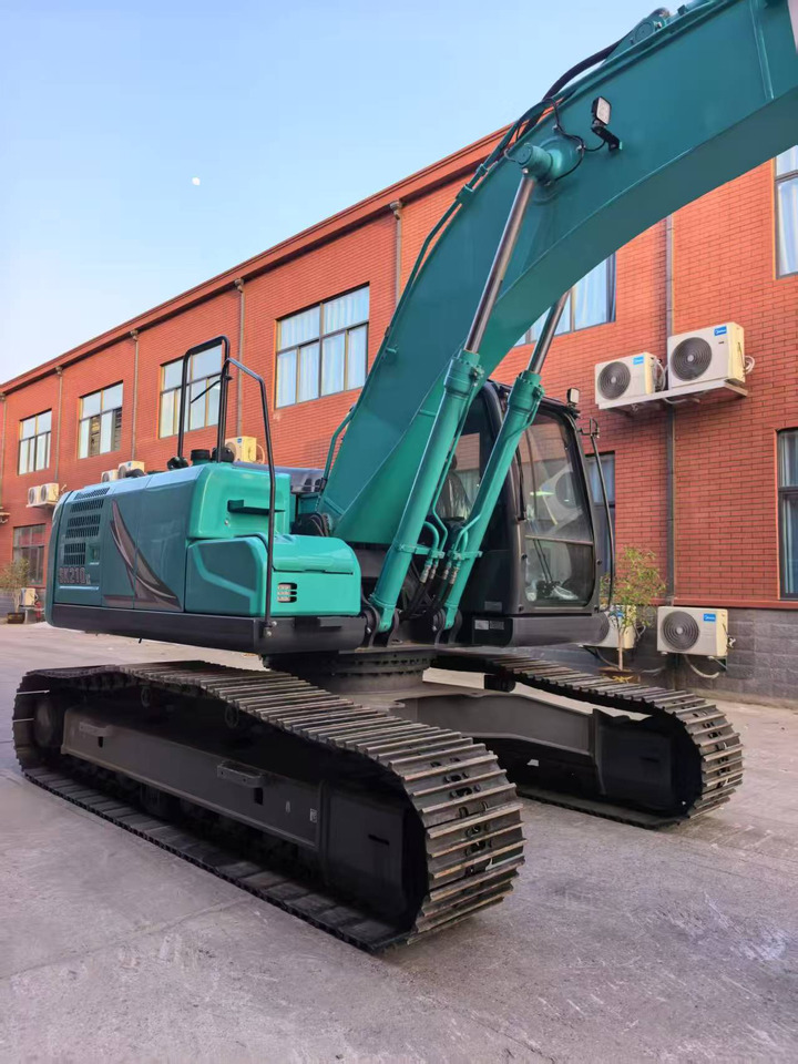 KOBELCO SK210-12 - 挖掘机:图2 KOBELCO SK210-12 - 挖掘机:图2