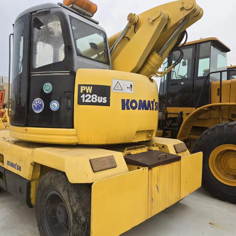 KOMATSU PC128US - 轮式挖掘机:图4 KOMATSU PC128US - 轮式挖掘机:图4