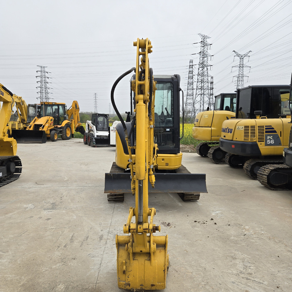 KOMATSU PC35MR - 小型挖掘机:图3 KOMATSU PC35MR - 小型挖掘机:图3