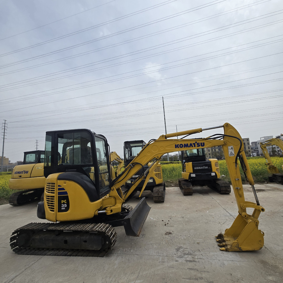 KOMATSU PC35MR - 小型挖掘机:图1 KOMATSU PC35MR - 小型挖掘机:图1