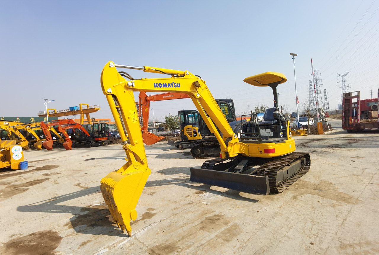 KOMATSU PC40MR - 小型挖掘机:图4 KOMATSU PC40MR - 小型挖掘机:图4