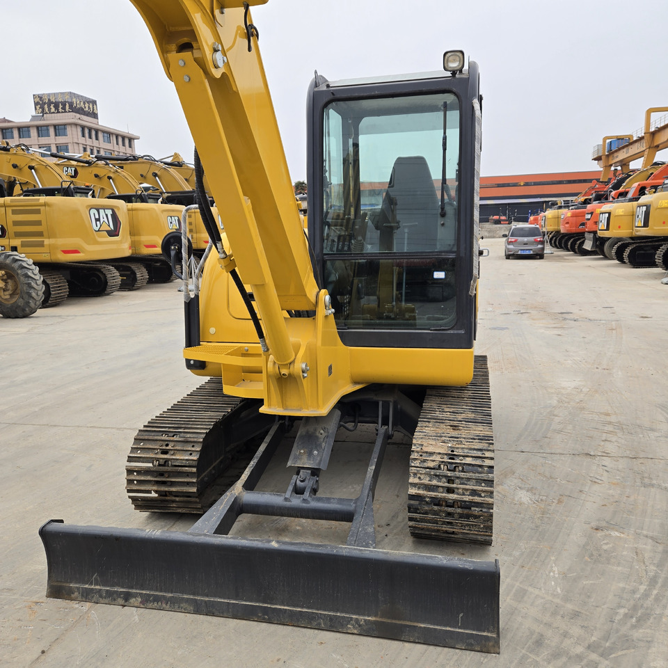 KOMATSU PC56-7 - 小型挖掘机:图5 KOMATSU PC56-7 - 小型挖掘机:图5