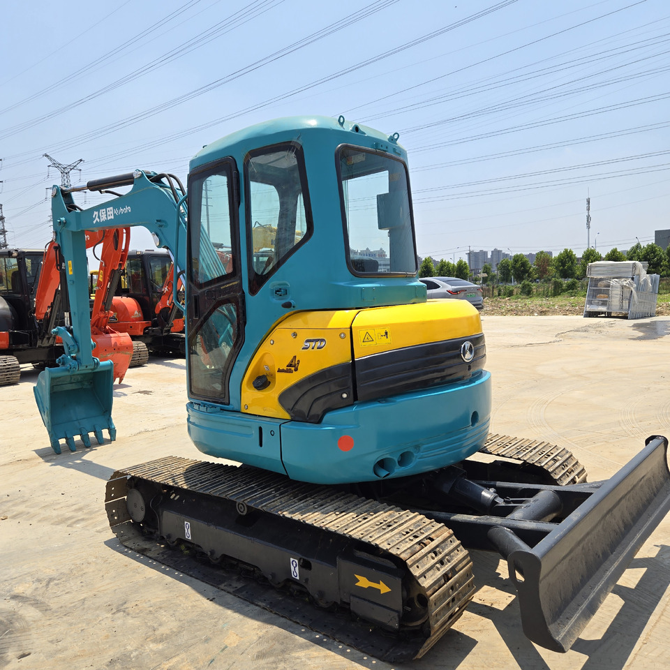 KUBOTA KX155 - 小型挖掘机:图2 KUBOTA KX155 - 小型挖掘机:图2
