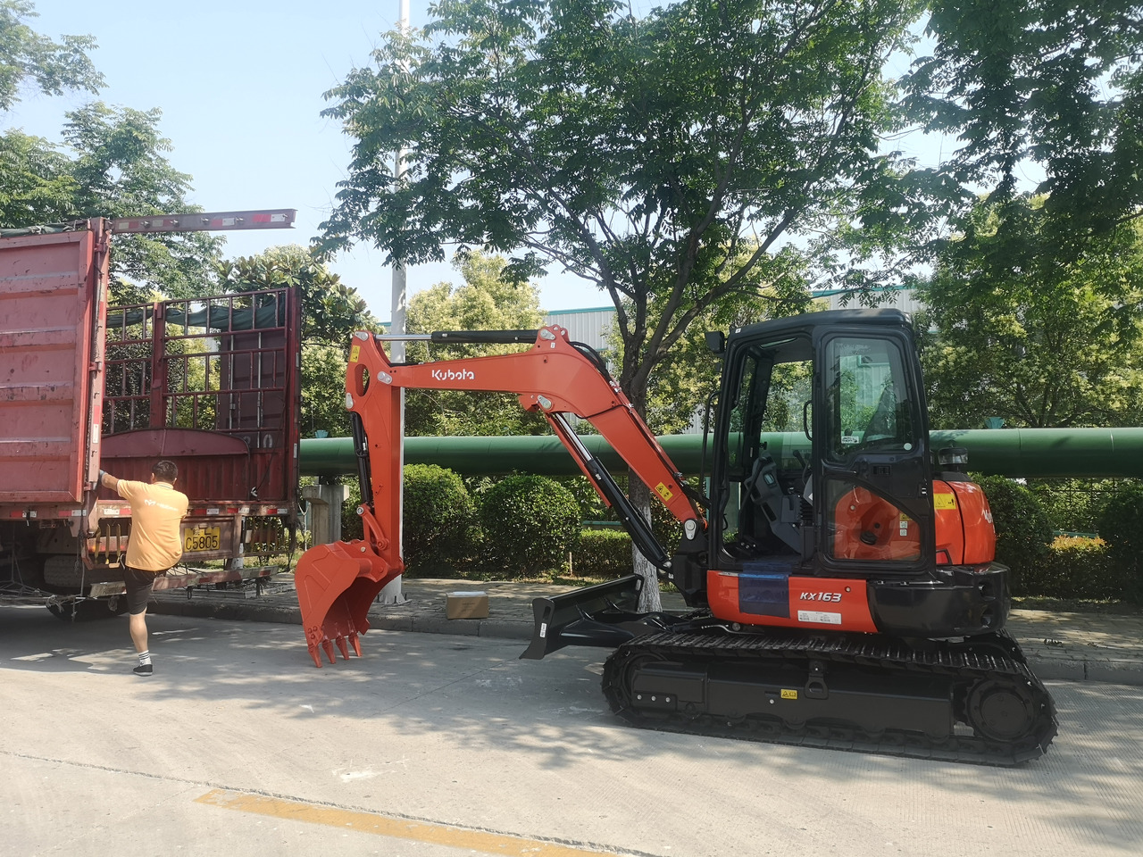 KUBOTA KX163-5 - 小型挖掘机:图5 KUBOTA KX163-5 - 小型挖掘机:图5