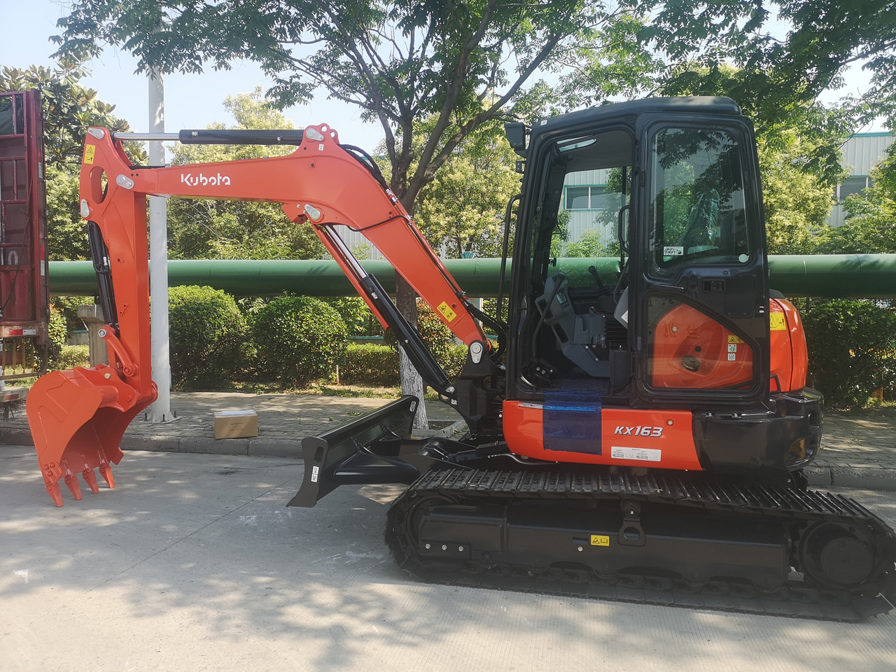 KUBOTA KX163-5 - 小型挖掘机:图4 KUBOTA KX163-5 - 小型挖掘机:图4