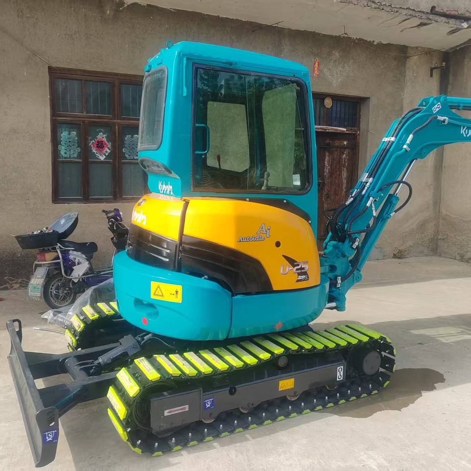 KUBOTA U25 - 小型挖掘机:图4 KUBOTA U25 - 小型挖掘机:图4