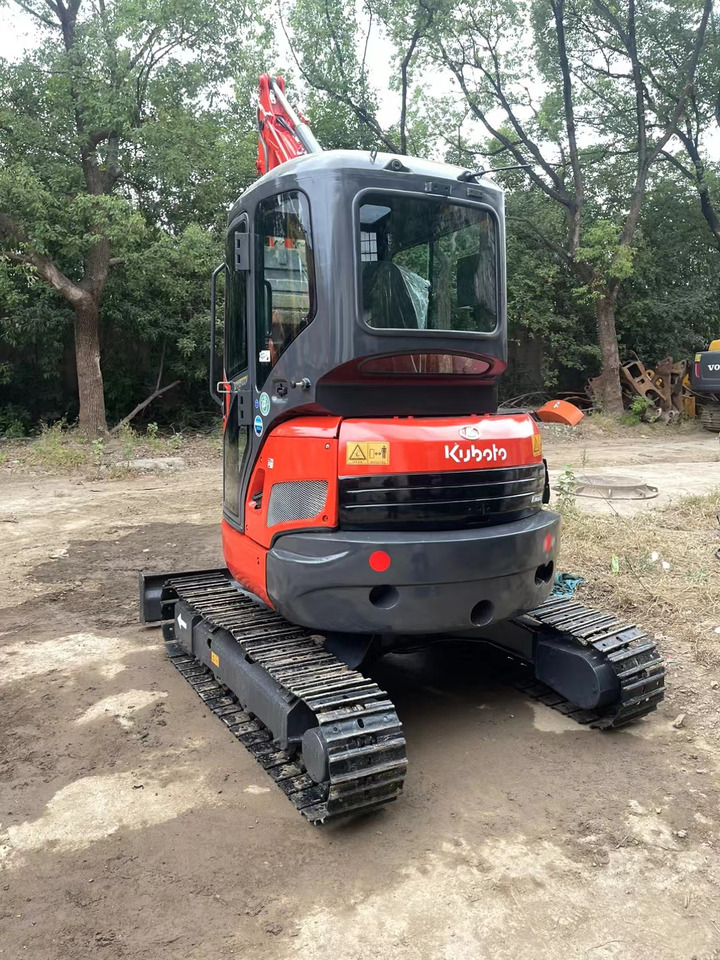 KUBOTA U35 - 小型挖掘机:图2 KUBOTA U35 - 小型挖掘机:图2