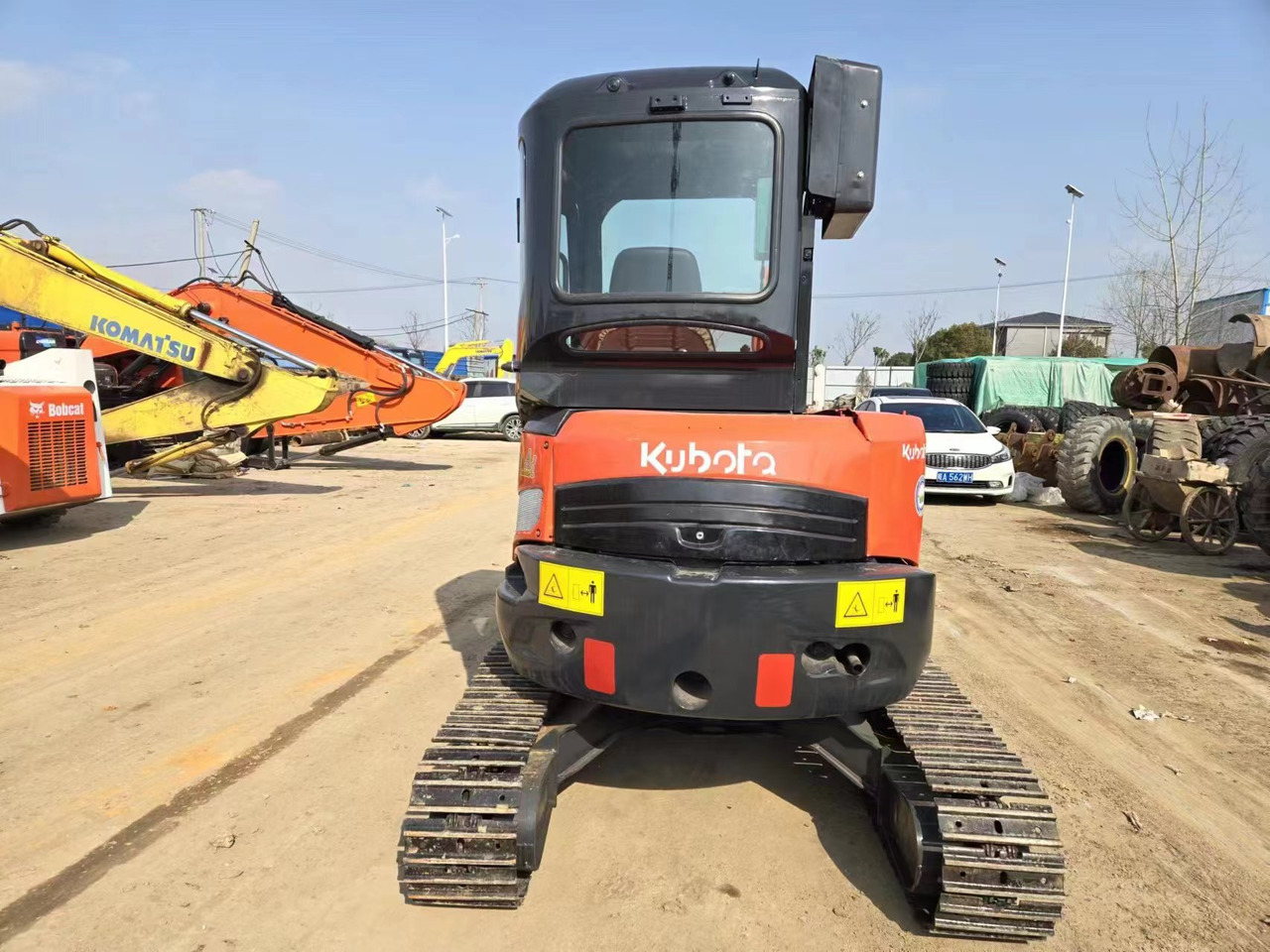 KUBOTA U35 - 小型挖掘机:图4 KUBOTA U35 - 小型挖掘机:图4