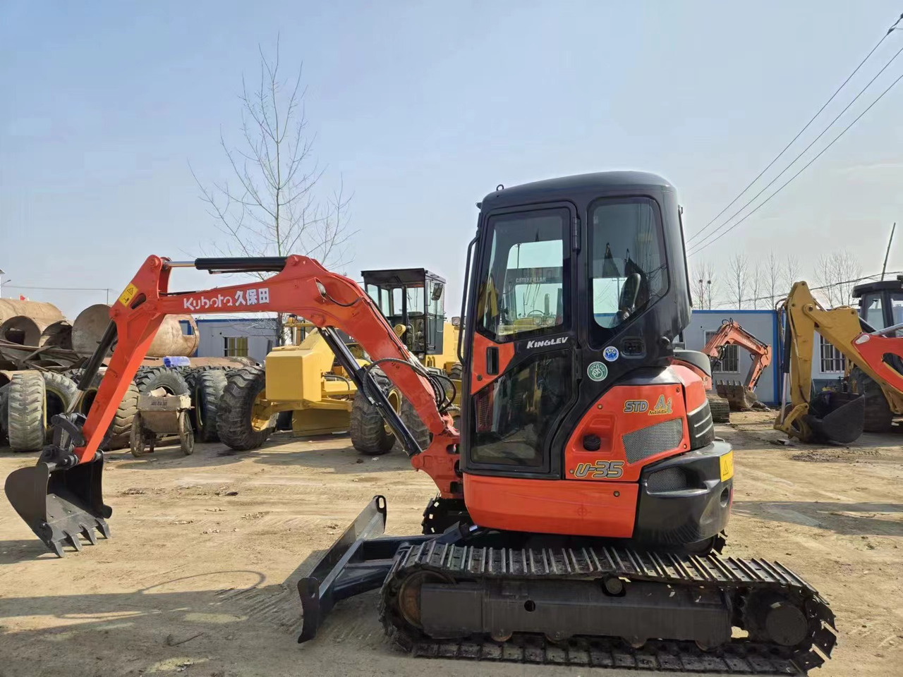 KUBOTA U35 - 小型挖掘机:图3 KUBOTA U35 - 小型挖掘机:图3