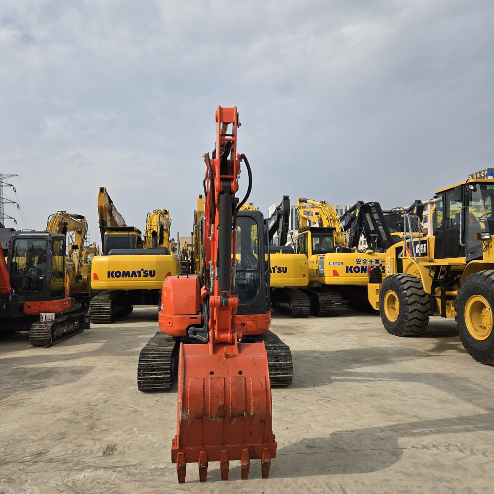 KUBOTA U55-4 - 小型挖掘机:图3 KUBOTA U55-4 - 小型挖掘机:图3