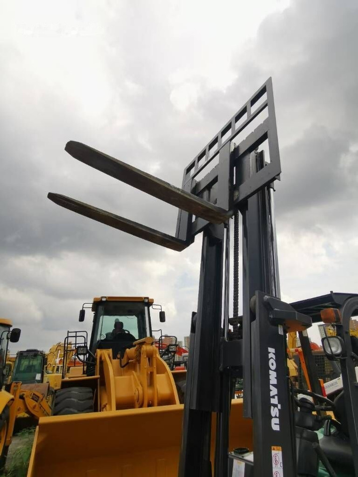 Komatsu FD50-7 - 柴油叉车:图2 Komatsu FD50-7 - 柴油叉车:图2
