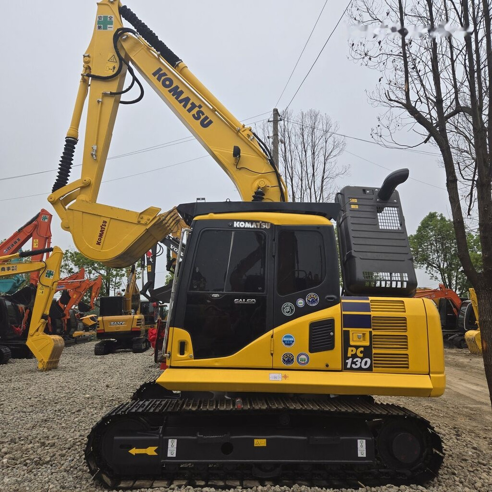 Komatsu PC130-10 - 履带式挖掘机:图1 Komatsu PC130-10 - 履带式挖掘机:图1