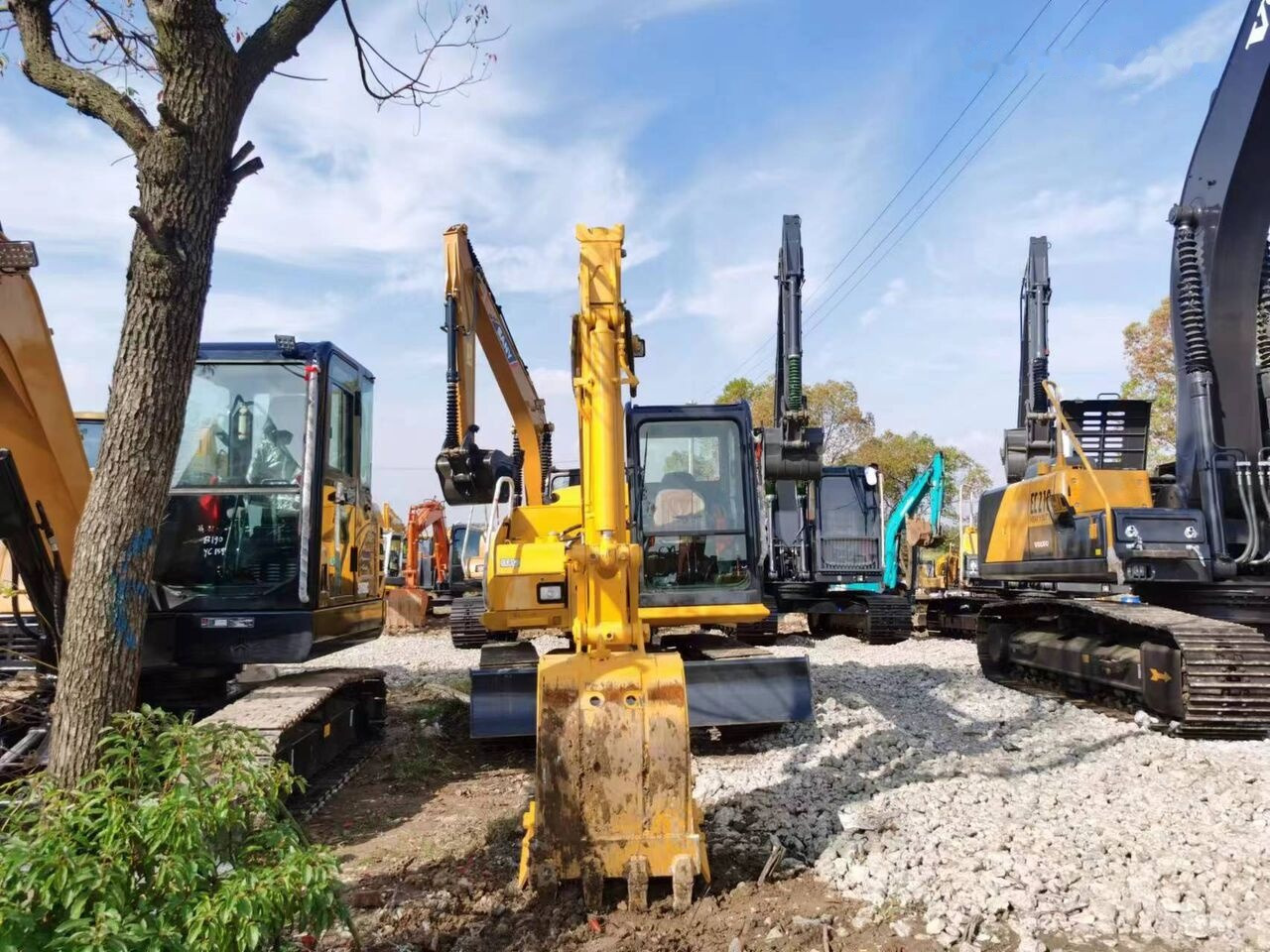 小型挖掘机 Komatsu PC70-8：图8