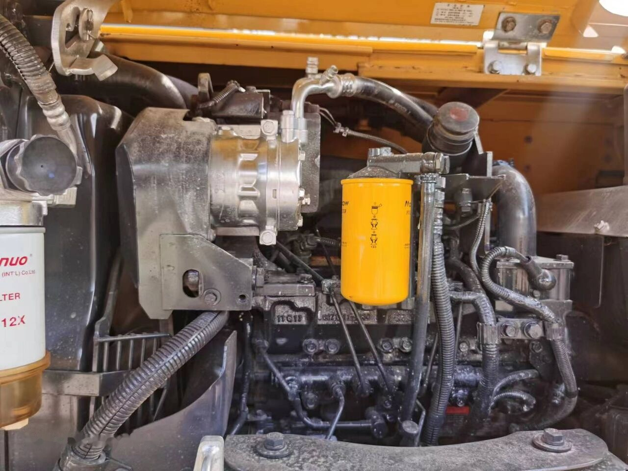 小型挖掘机 Komatsu PC70-8：图10