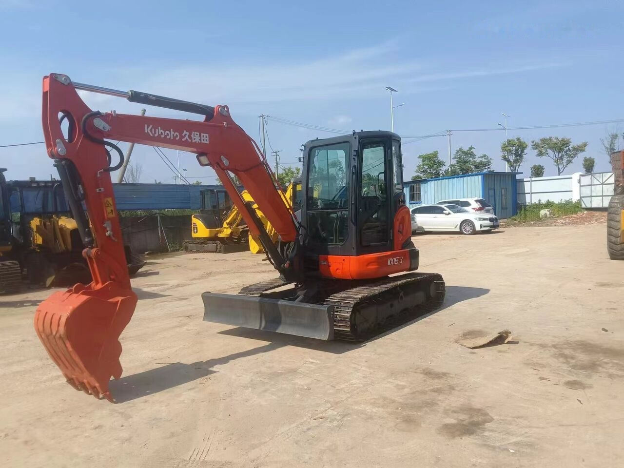 Kubota KX163 - 小型挖掘机:图2 Kubota KX163 - 小型挖掘机:图2