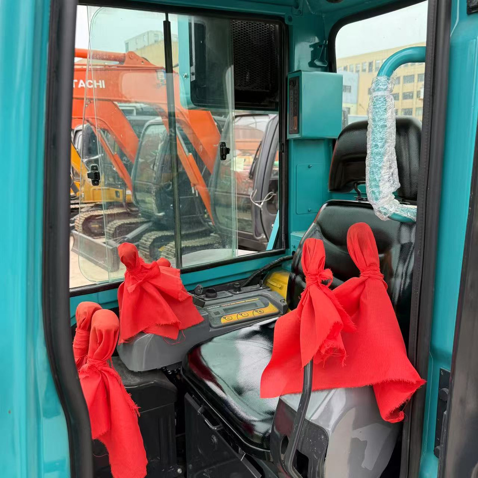 Kubota U35 - 小型挖掘机:图5 Kubota U35 - 小型挖掘机:图5