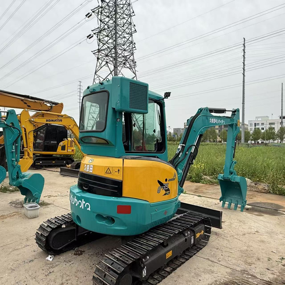 Kubota U35 - 小型挖掘机:图1 Kubota U35 - 小型挖掘机:图1