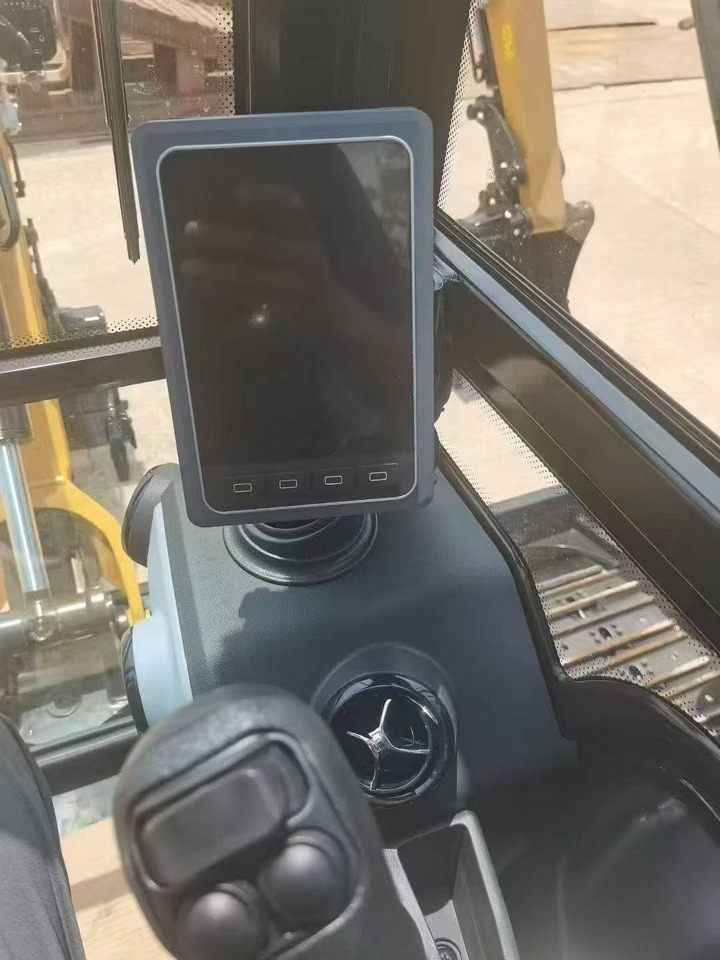 SANY SY60C - 小型挖掘机:图5 SANY SY60C - 小型挖掘机:图5