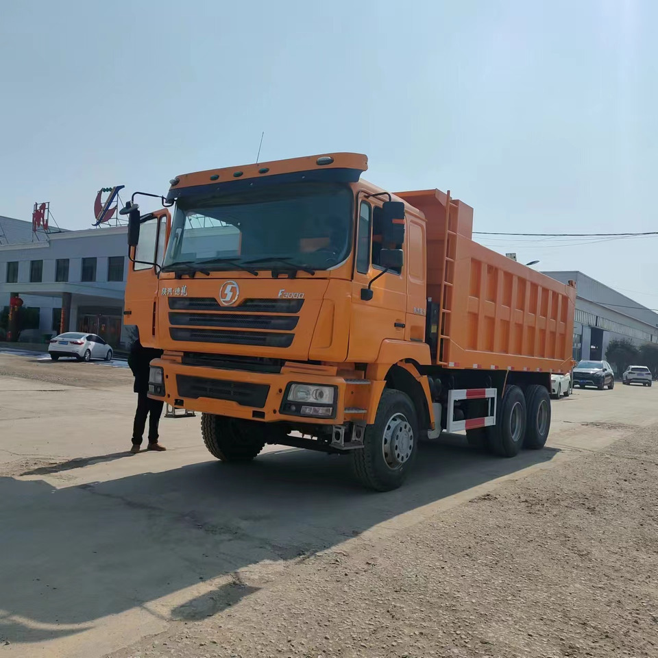 SHACMAN F3000 - 翻斗车:图1 SHACMAN F3000 - 翻斗车:图1