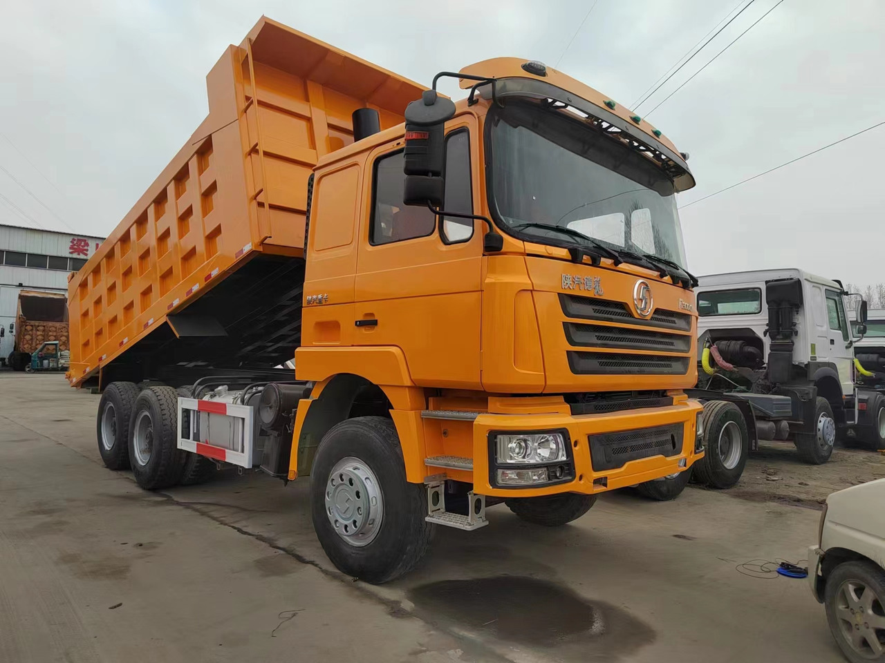 SHACMAN F3000 - 翻斗车:图3 SHACMAN F3000 - 翻斗车:图3