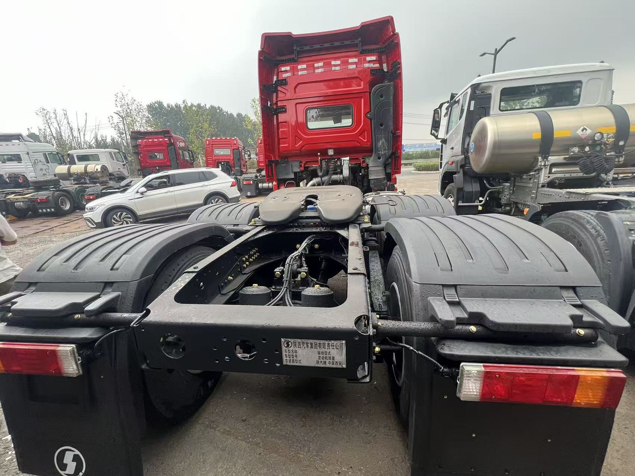 牵引车 SHACMAN X3000:图6 牵引车 SHACMAN X3000:图6