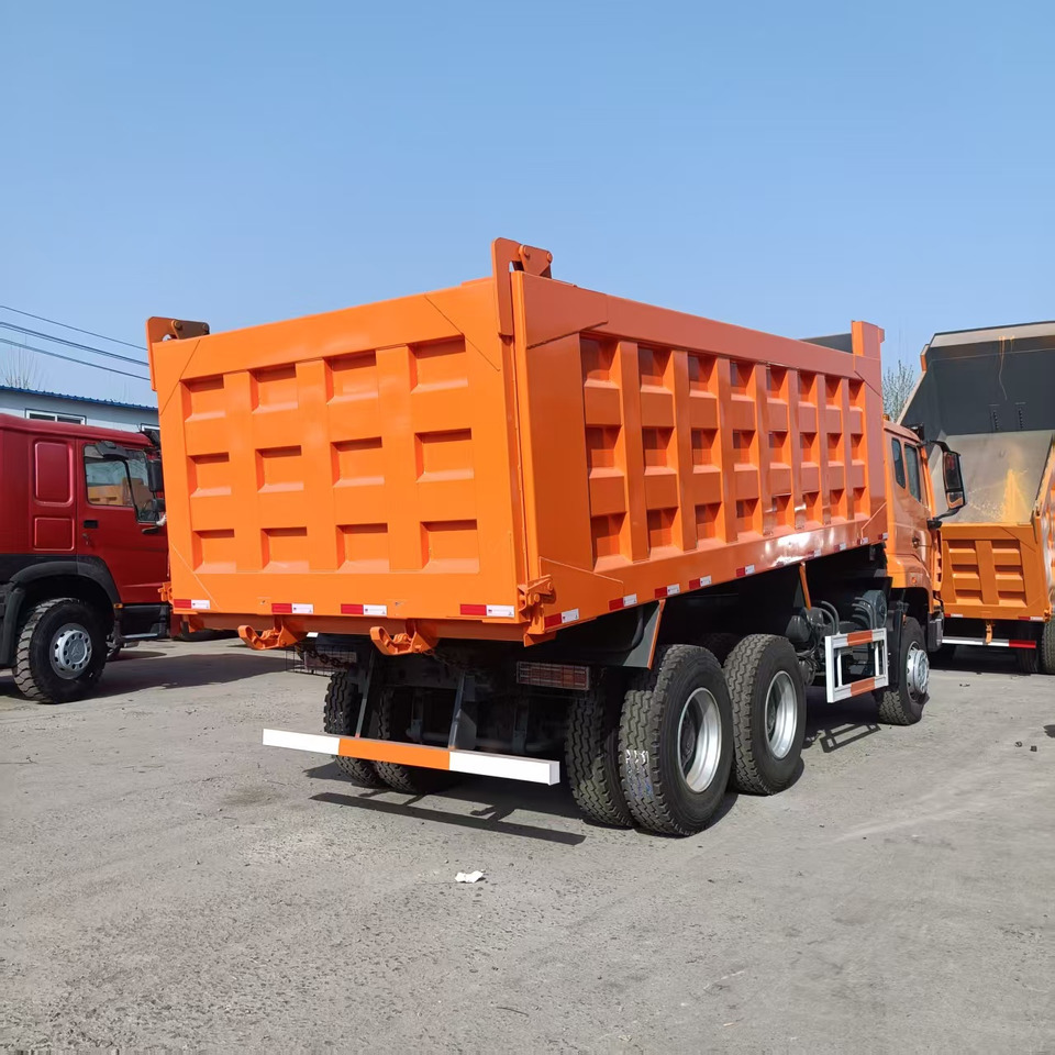SINOTRUK HOHAN 6x4 - 翻斗车:图4 SINOTRUK HOHAN 6x4 - 翻斗车:图4